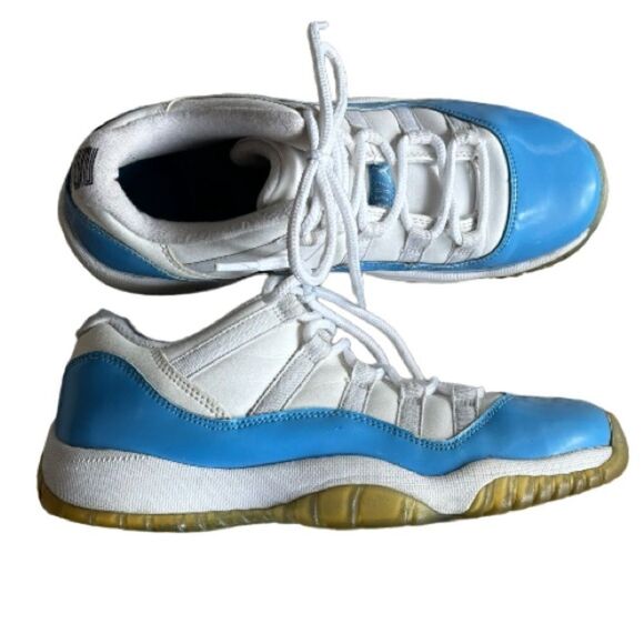 Nike Air Jordan 11 Retro UNC White Blue Sneakers Size 7 - Picture 4 of 12